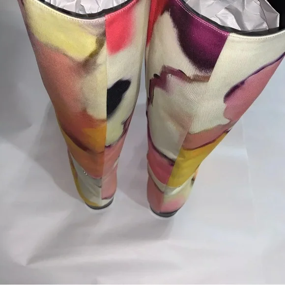 CHANEL size 38.5 abstract floral watercolor RIDING BOOTS spring 2015 collection - Picture 7 of 12